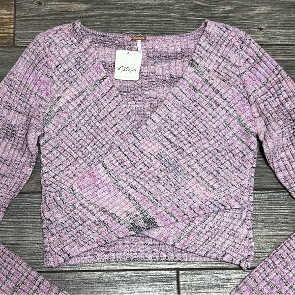 NWT $98 Free People Sweater Medium Brooke Wrap Crop Top Lilac Fog Combo Women's - Picture 7 of 16